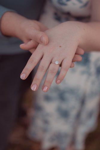 mobile - carousel-hero-element image-7